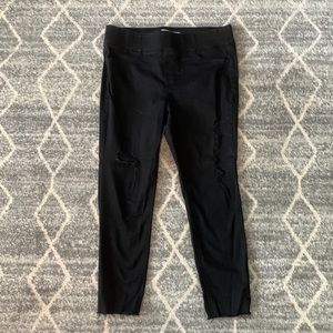 Old Navy rockstar super skinny jeggings mid rise